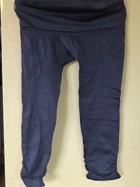 J. Jill Navy Blue Capri Athletic Leggings